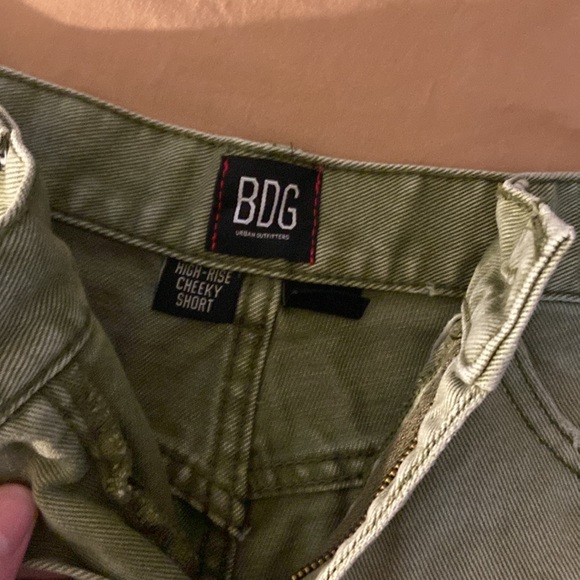 BDG Highrise Cheeky Short - Picture 2 of 4